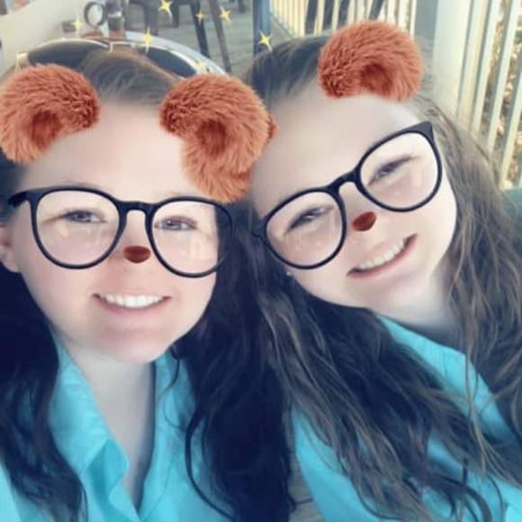 Meet your Posher, Ginny - Picture 1 of 1